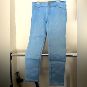 (2) pair misses jeans